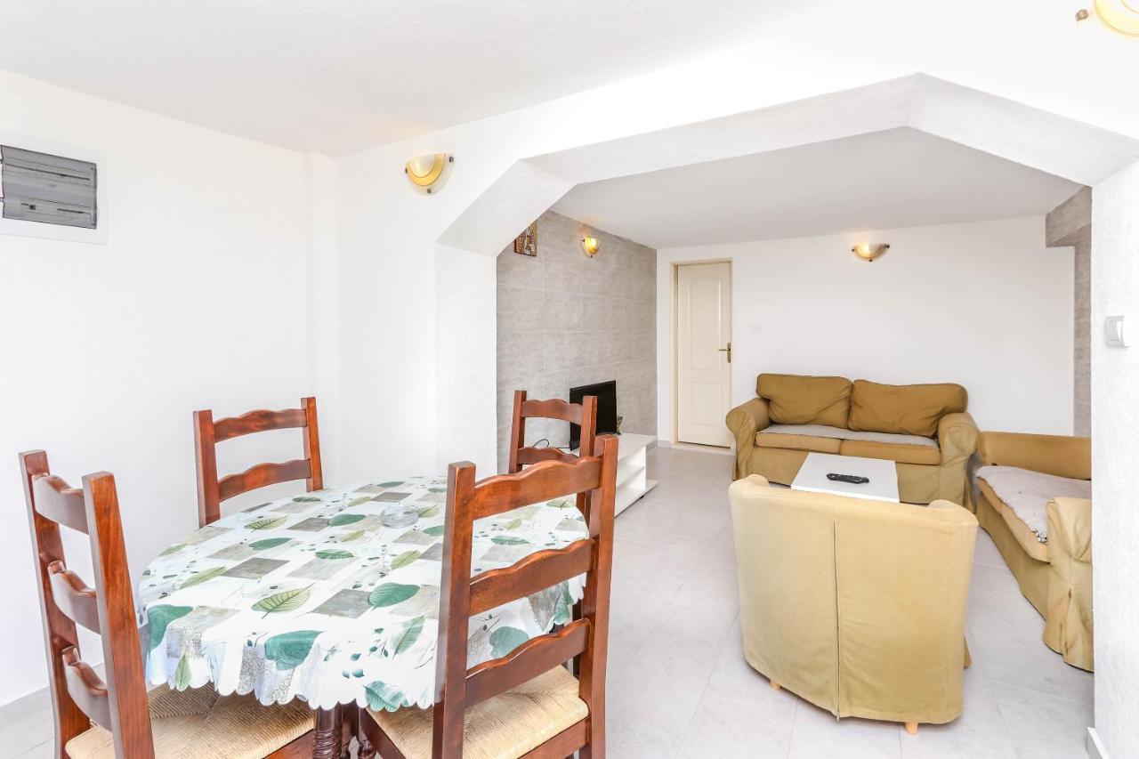 Apartments Bella Di Boka Тиват Экстерьер фото