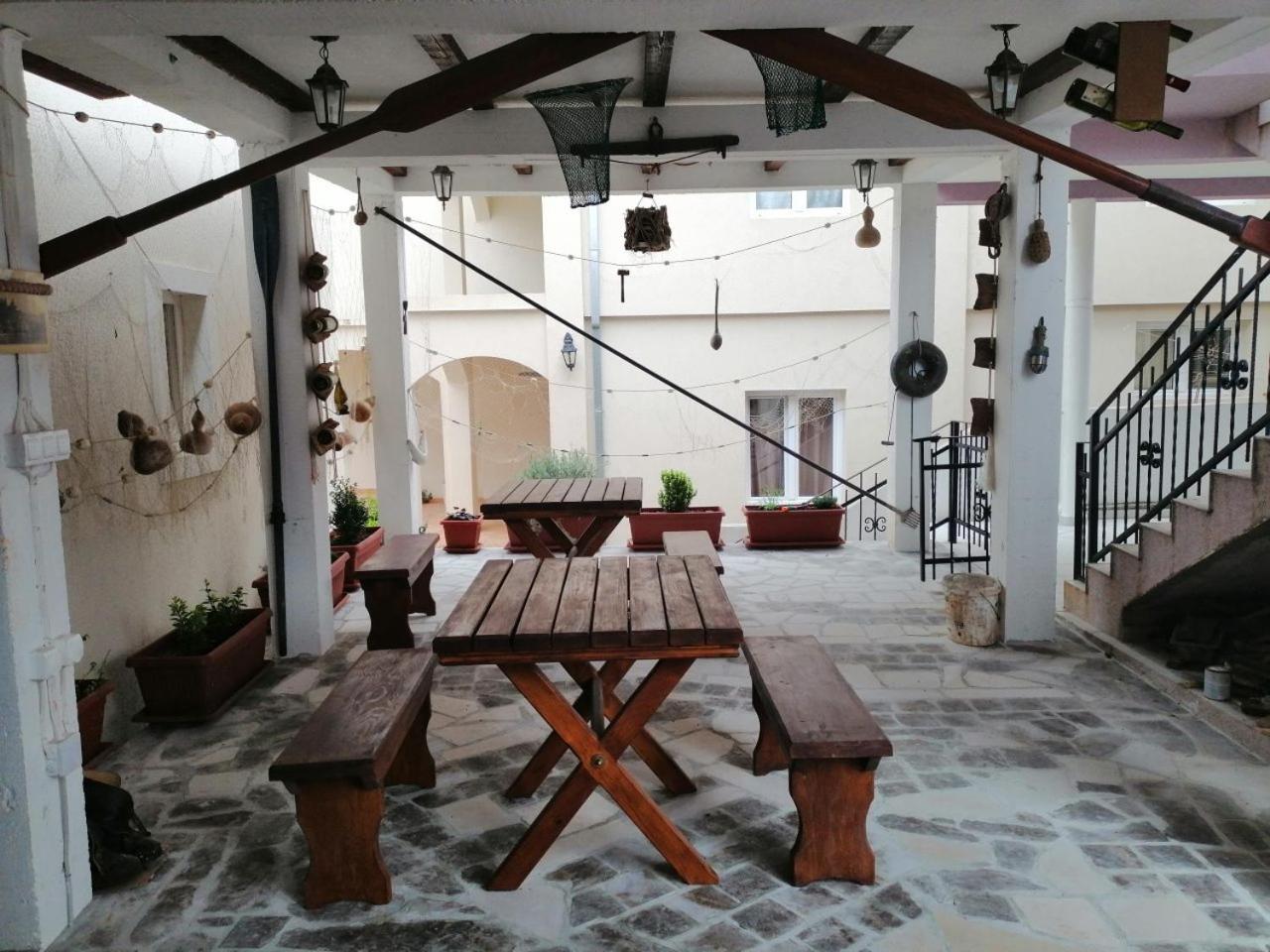 Apartments Bella Di Boka Тиват Экстерьер фото