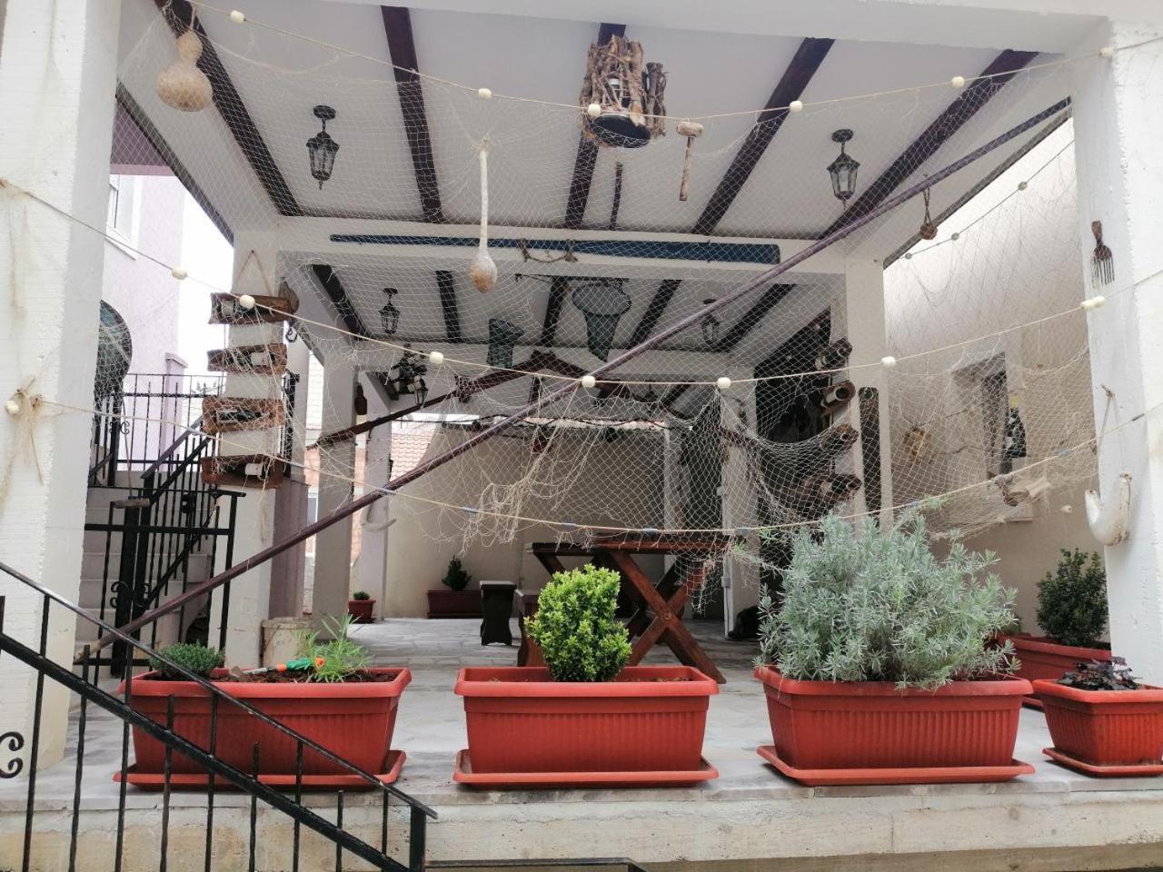 Apartments Bella Di Boka Тиват Экстерьер фото