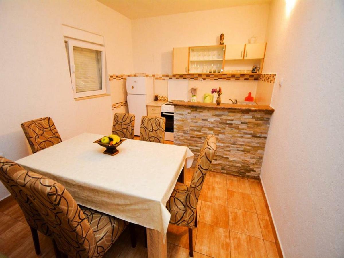 Apartments Bella Di Boka Тиват Экстерьер фото